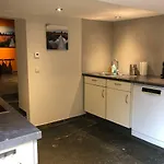 Дом отдыха The Little - -