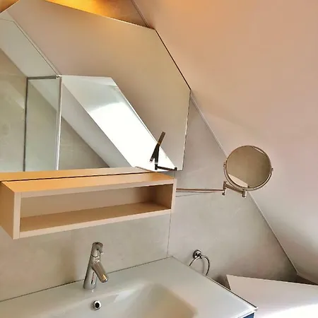 The Little - - مالميدي