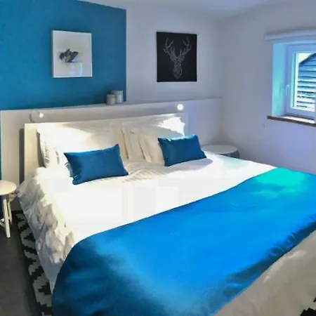 The Little - - Дом отдыха Мальмеди