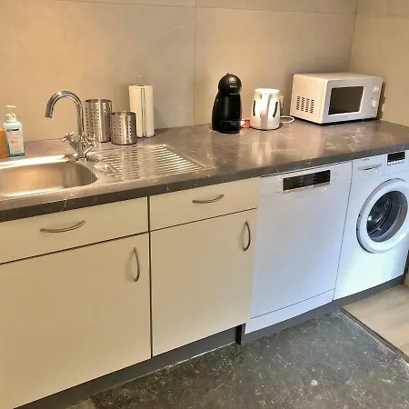 The Little - - * Мальмеди